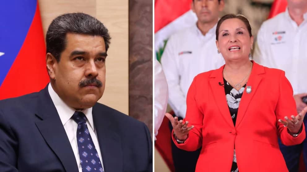 Luis Barranzuela, ministro del Interior de Perú, en reunión oficial, representando a Loreto Noticias, en una conferencia de prensa.