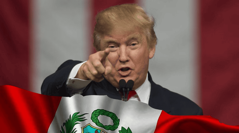Donald Trump en conferencia con bandera peruana, destacado en noticias de Loreto Noticias sobre política internacional.