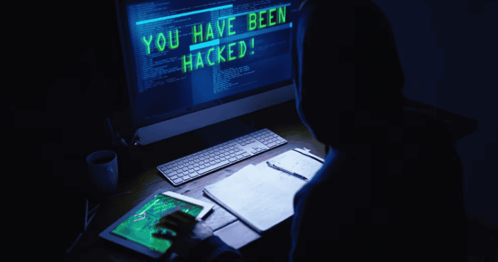 Archivo de hacking y ciberataques en computadora con advertencia "You Have Been Hacked" en pantalla, situación que alerta sobre seguridad cibernética y delitos informáticos en Loreto Noticias.