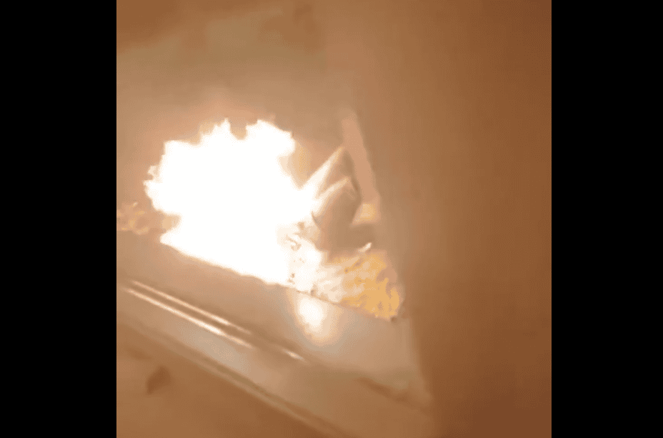 Explosión y fuego en la calle captados en Loreto Noticias, noticia que causa alarma y atención en la comunidad local. Fotos de un incidente reciente en Loreto, Perú, en un lugar público con incendio en la vía pública.