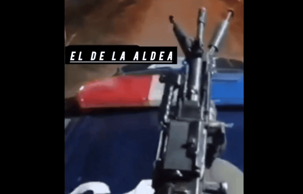 Arma de fuego en mano, susto en Loreto, imágenes impactantes de situación de emergencia en Loreto Noticias.