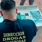mujer detenida por drogas